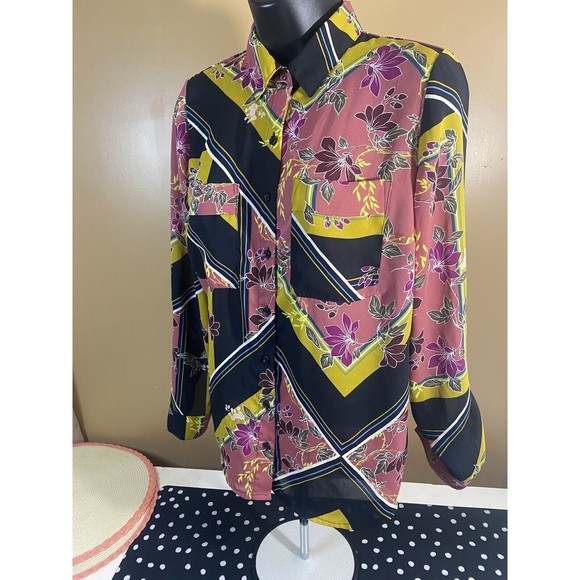 Multicolor Floral/striped Button Up Top With Pockets/button Sleeves Size XS - Picture 7 of 16